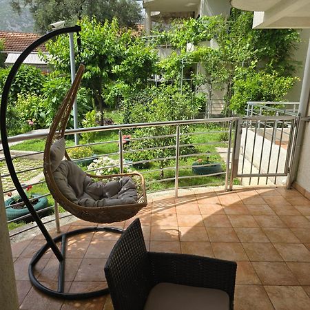 Roman Garden Apartment Risan Esterno foto
