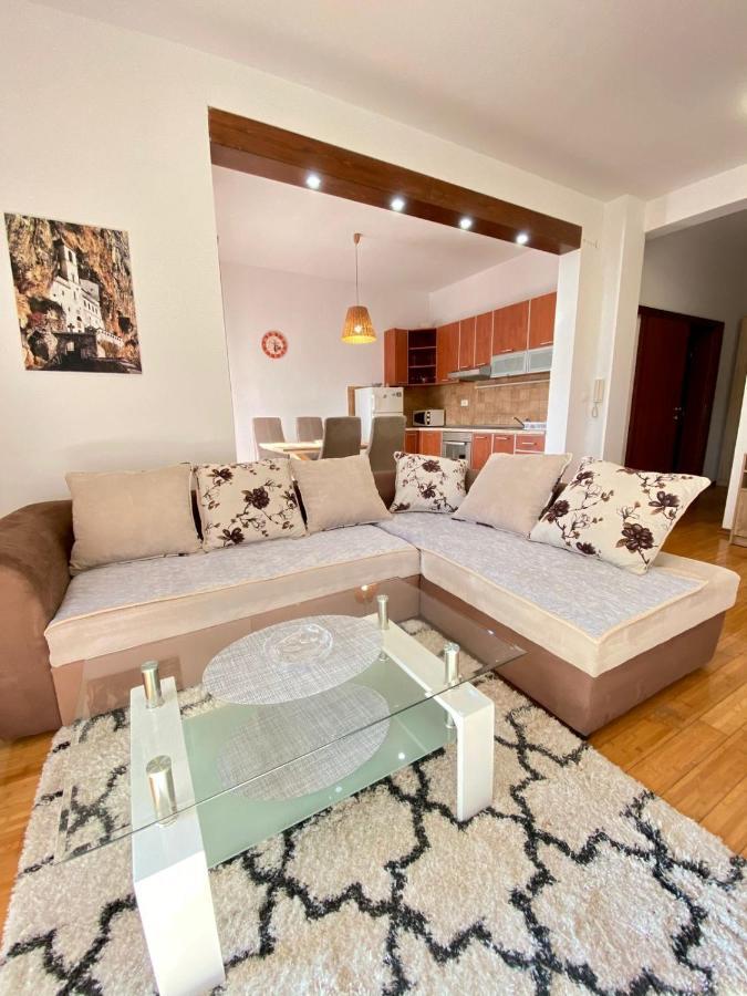 Roman Garden Apartment Risan Esterno foto